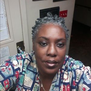 Meet your Posher, Gale